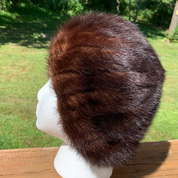 Vintage 1950\'s Brown Mink Fur Hat main image 7